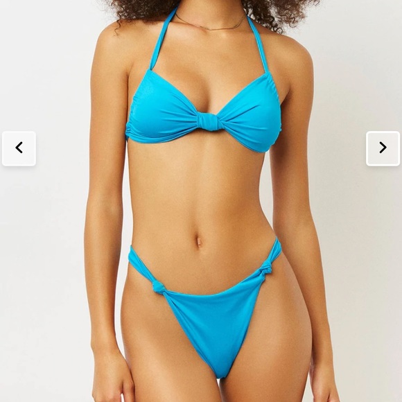 NWT Frankie’s Bikinis Bikini Top - Picture 2 of 3